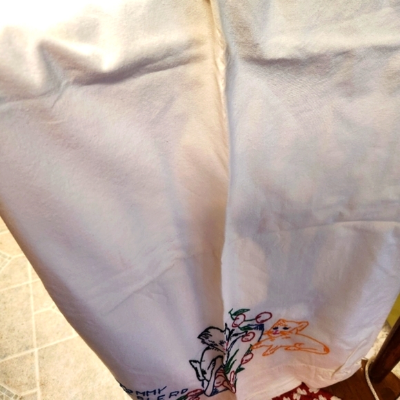 Vintage Embroidered Pillowcase - Picture 2 of 5